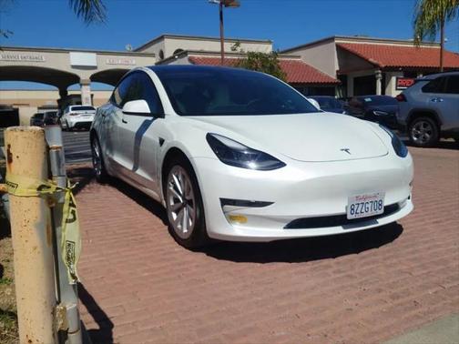 2022 Tesla Model 3 Standard Range