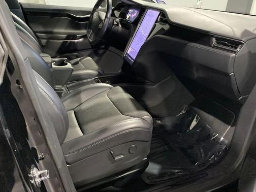 2018 Tesla Model X 75D