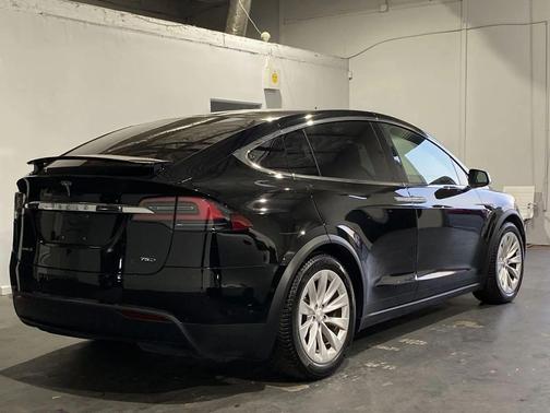 2018 Tesla Model X 75D