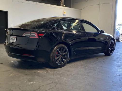 2023 Tesla Model 3 Standard Range