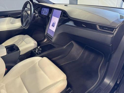 2020 Tesla Model X Performance Dual Motor All-Wheel Drive