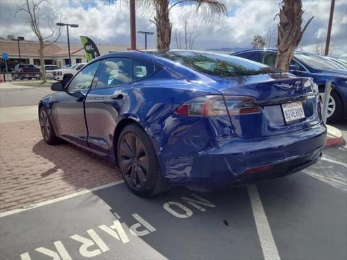 2022 Tesla Model S Base
