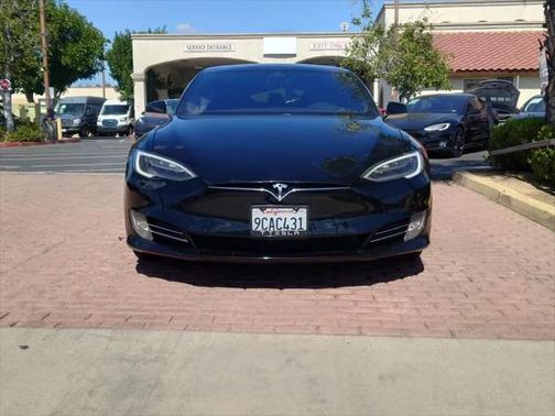 2018 Tesla Model S 75D
