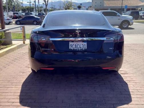 2018 Tesla Model S 75D