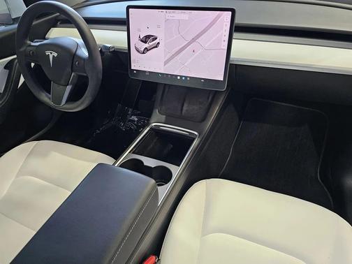 Pearl White Multi-Coat 2021 Tesla Model Y Long Range Dual Motor All-Wheel Drive