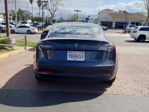 2022 Tesla Model 3 Standard Range