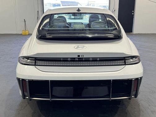 2023 Hyundai IONIQ 6 SEL