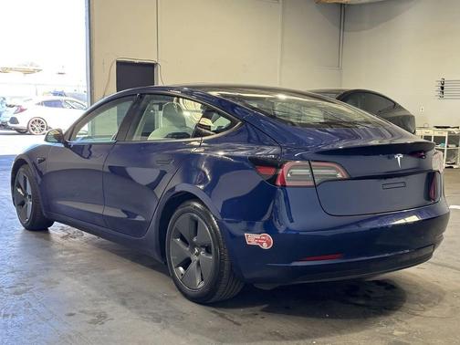 2023 Tesla Model 3 Standard Range