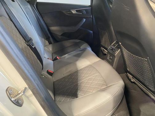 2018 Audi S5 3.0T Prestige