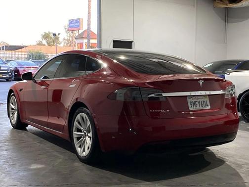 2017 Tesla Model S 75D