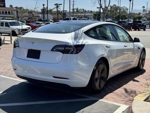 2022 Tesla Model 3 Standard Range