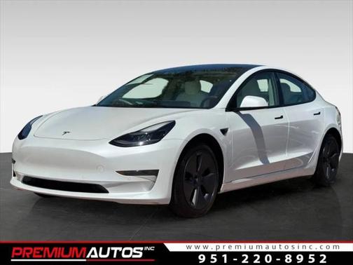 2022 Tesla Model 3 Standard Range