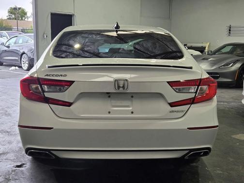 Platinum White Pearl 2021 Honda Accord Sport 1.5T