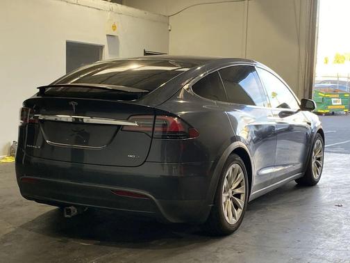 2016 Tesla Model X 