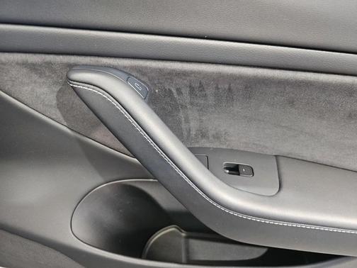 gray 2021 Tesla Model 3 Long Range
