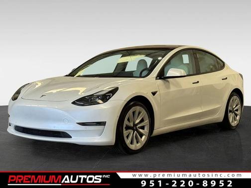 2022 Tesla Model 3 Standard Range