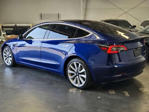 Deep Blue Metallic 2020 Tesla Model 3 Long Range