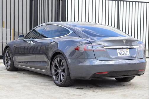 2018 Tesla Model S 75D
