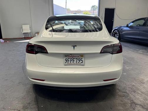 2023 Tesla Model 3 Standard Range
