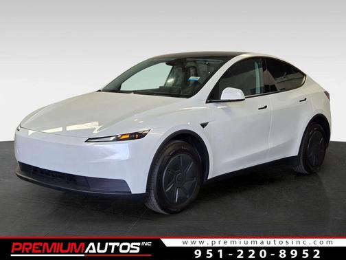 White 2026 Tesla Model Y Long Range
