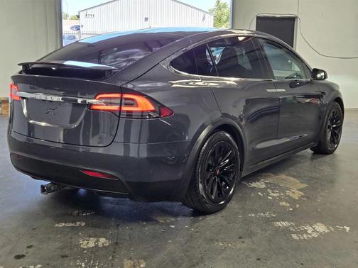gray 2018 Tesla Model X