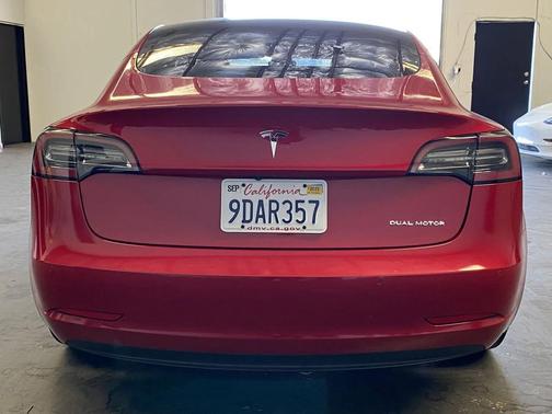 2022 Tesla Model 3 Long Range