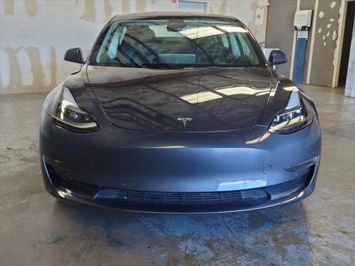 2022 Tesla Model 3 Standard Range