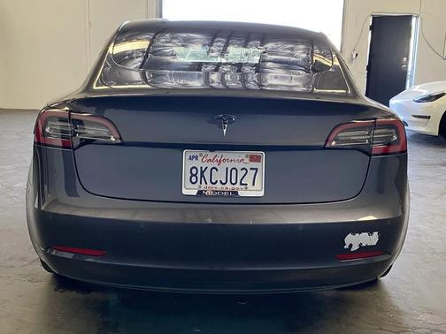 2018 Tesla Model 3 Standard