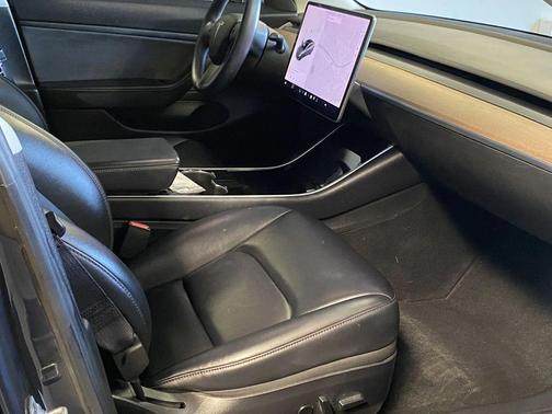 2018 Tesla Model 3 Standard