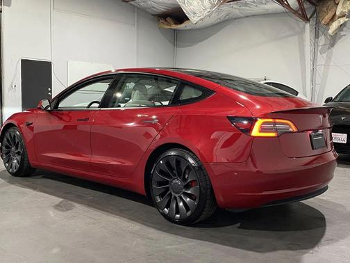 2022 Tesla Model 3 Performance