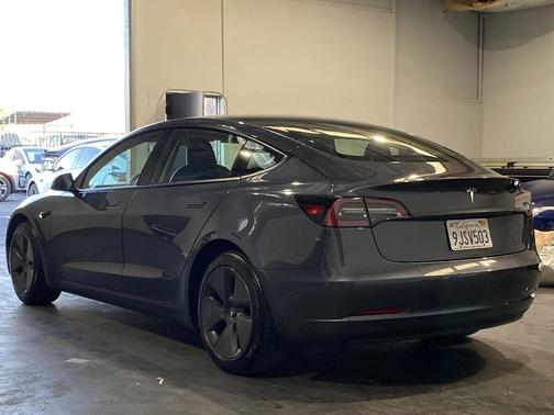 2023 Tesla Model 3 Standard Range