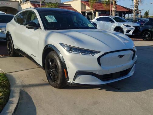 2021 Ford Mustang Mach-E California Route 1