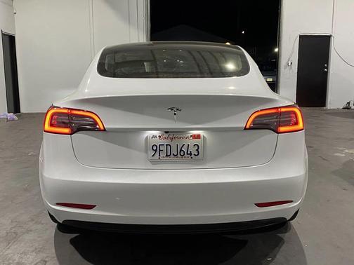 2023 Tesla Model 3 Standard Range