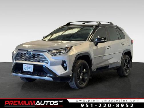 2021 Toyota RAV4 Hybrid SE