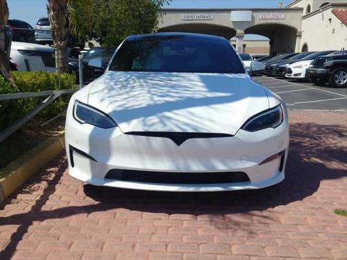 2022 Tesla Model S Plaid