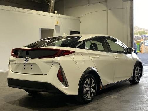 2019 Toyota Prius Prime Plus