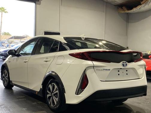 2019 Toyota Prius Prime Plus