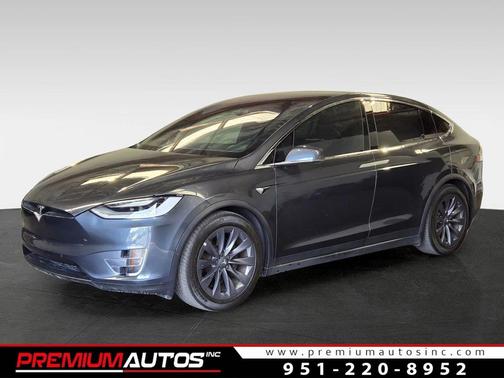 gray 2018 Tesla Model X 100D
