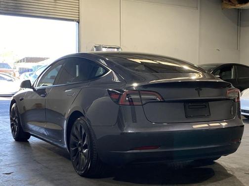 2023 Tesla Model 3 Standard Range