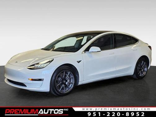 Pearl White Multi-Coat 2020 Tesla Model 3 Long Range