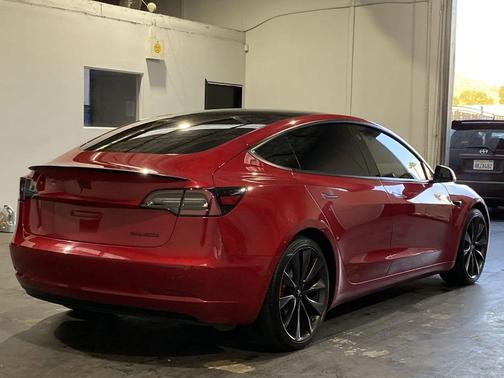 2020 Tesla Model 3 Performance