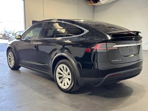 2017 Tesla Model X 100D