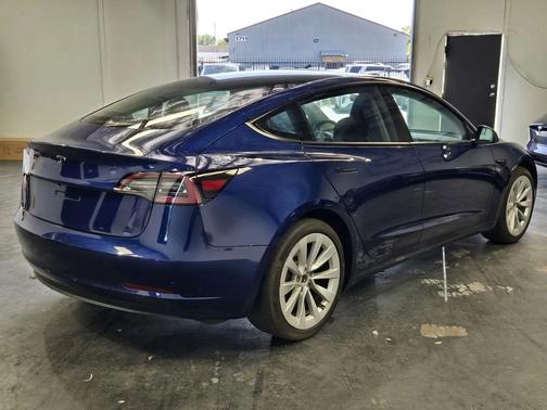 2023 Tesla Model 3 Standard Range