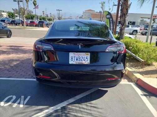 2020 Tesla Model 3 Standard Range