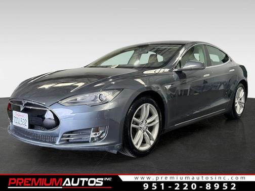 2013 Tesla Model S Performance