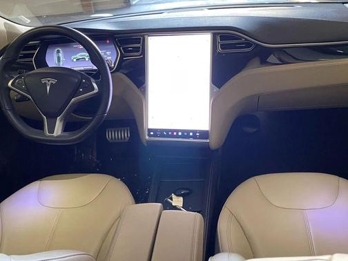2014 Tesla Model S 85
