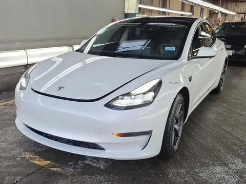 2023 Tesla Model 3 Standard Range