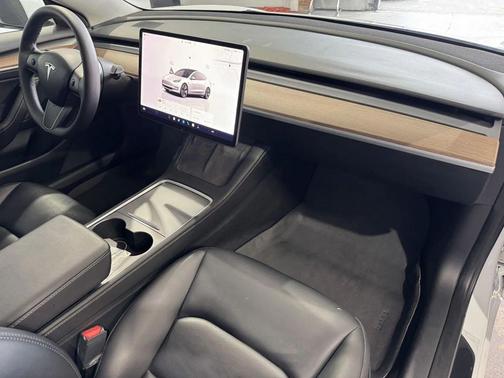 2023 Tesla Model 3 Standard Range