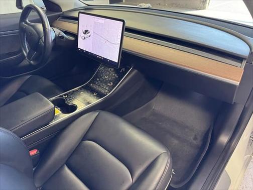 2019 Tesla Model 3 Standard Range