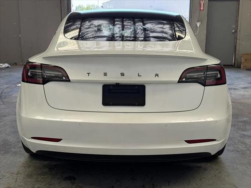 2019 Tesla Model 3 Standard Range